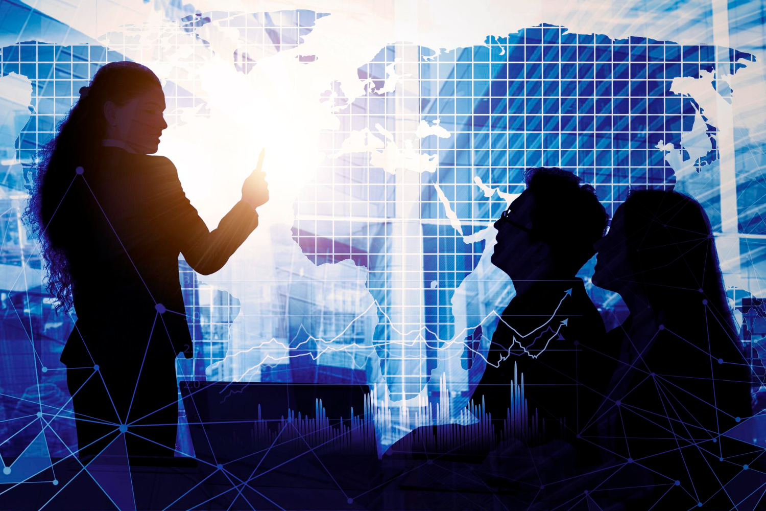 Evolución de las estructuras económicas y relaciones económicas internacionales